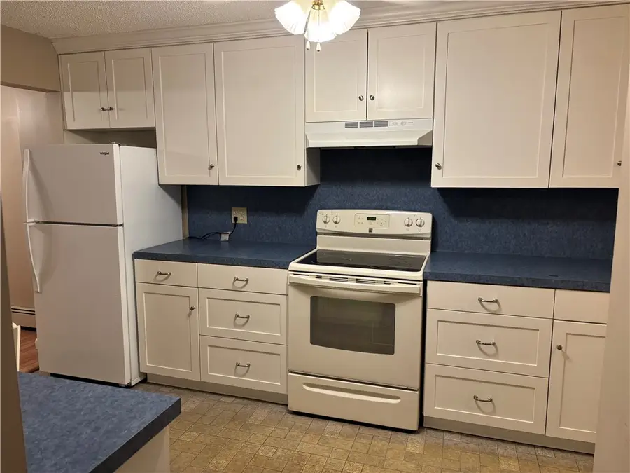 18 Villa Nova Street, Woonsocket, RI 02895 - #3