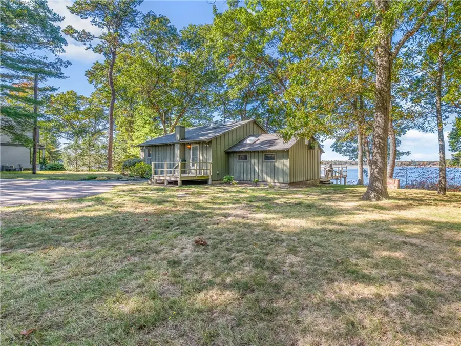 15 George W Finnerty Road, Barrington, RI 02806 - #3