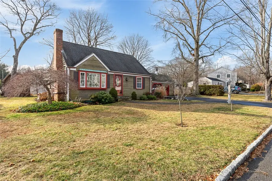 6 Ledge Road, Barrington, RI 02806 - #2