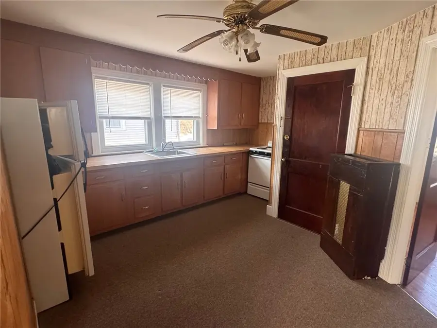 26 Callender Avenue, East Providence, RI 02914 - #2