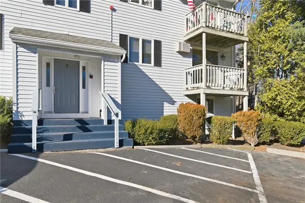 2 Angle Street #6, Lincoln, RI 02838
