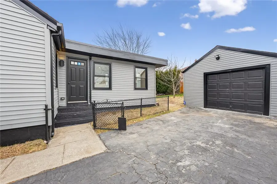 326 Beckwith Street, Cranston, RI 02910 - #3