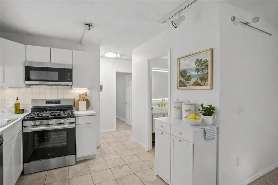 3940 Post Road #26, Warwick, RI 02886 - #3