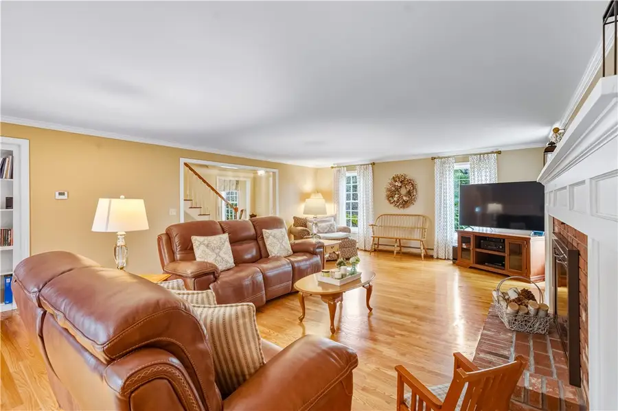 113 Log Road, North Smithfield, RI 02896 - Image #3