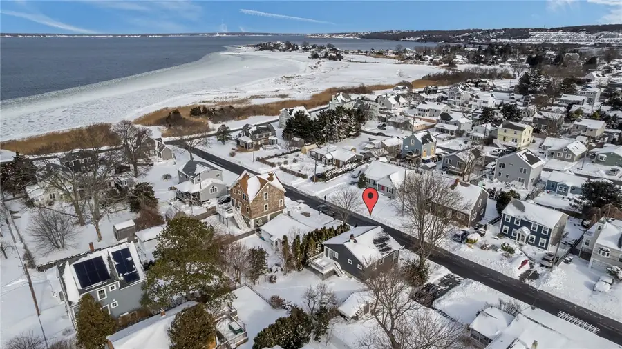 102 Easton Avenue, Portsmouth, RI 02871 - #3