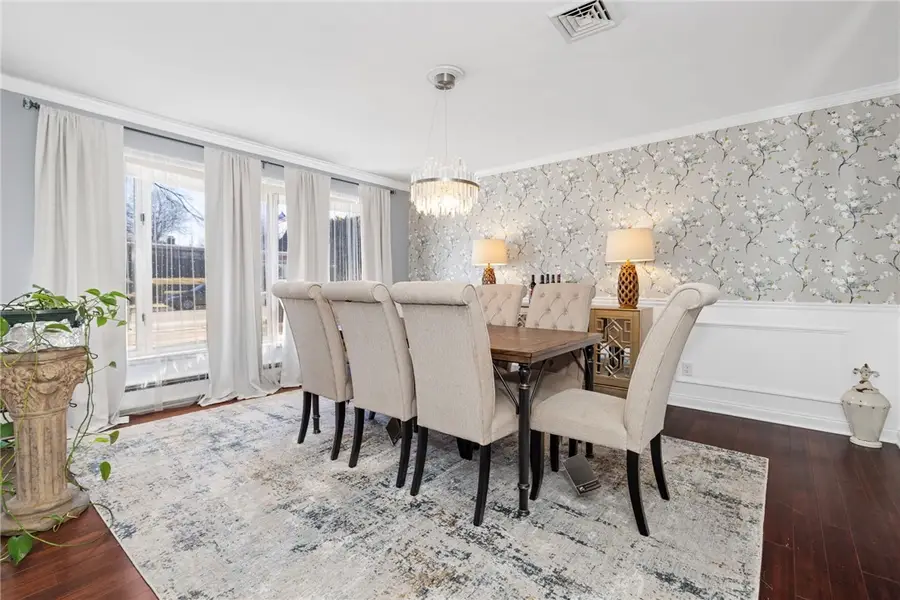 135 Meshanticut Valley Parkway, Cranston, RI 02920 - #2