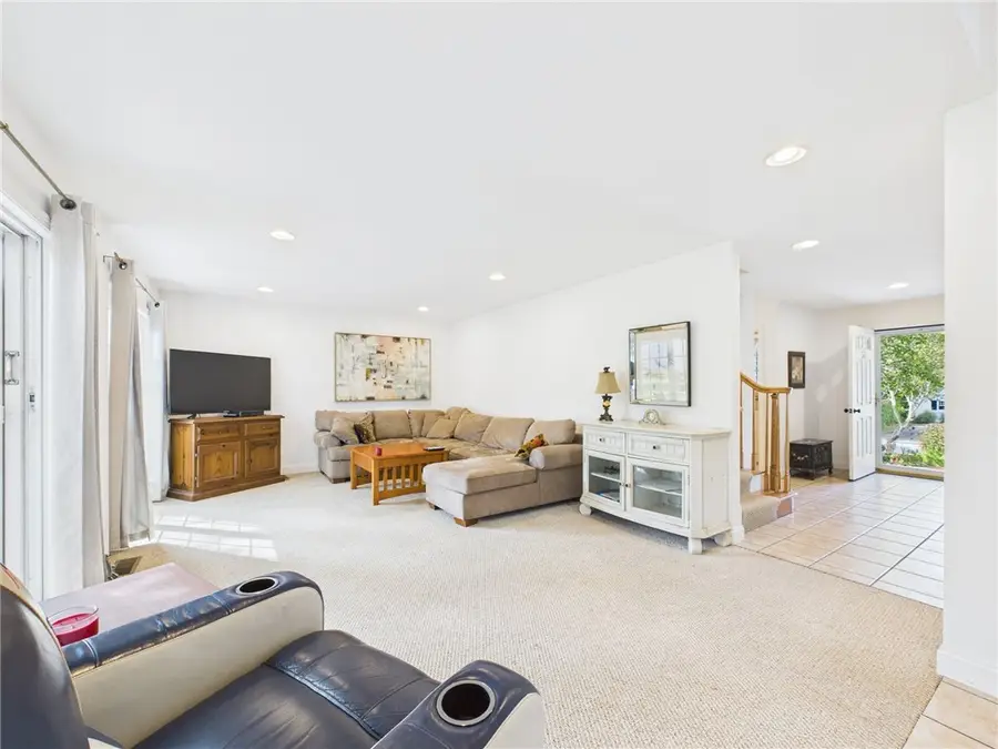 56 Wanda Street, Narragansett, RI 02882 - #3