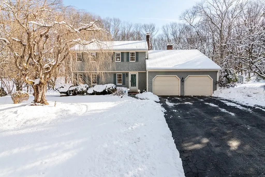 207 Beacon Drive, North Kingstown, RI 02852 - #1
