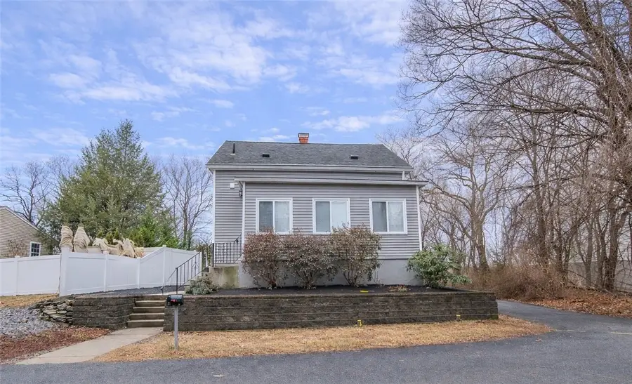 21 A Street, Cumberland, RI 02864 - Image #2