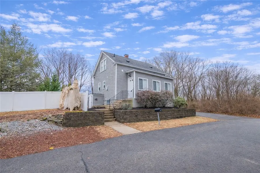 21 A Street, Cumberland, RI 02864 - Image #3