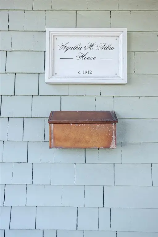 27 Hall Avenue, Newport, RI 02840 - #2