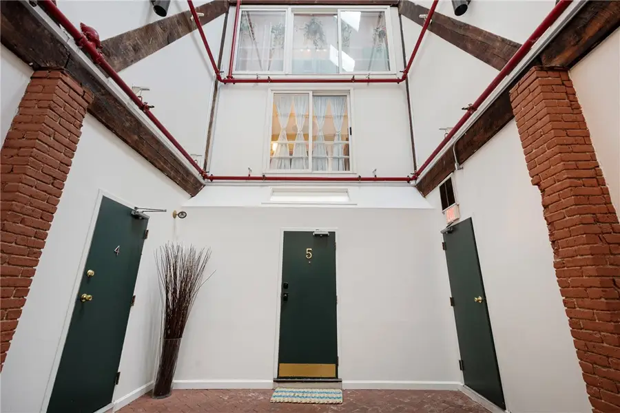 10 Slocum Street #5, Providence, RI 02909 - Image #3