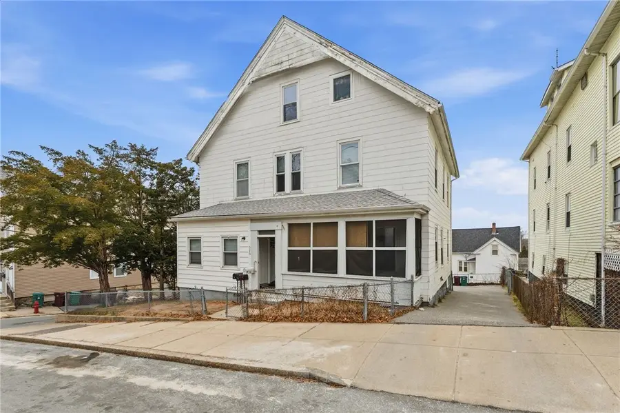 526 Bernon Street, Woonsocket, RI 02895 - Image #3