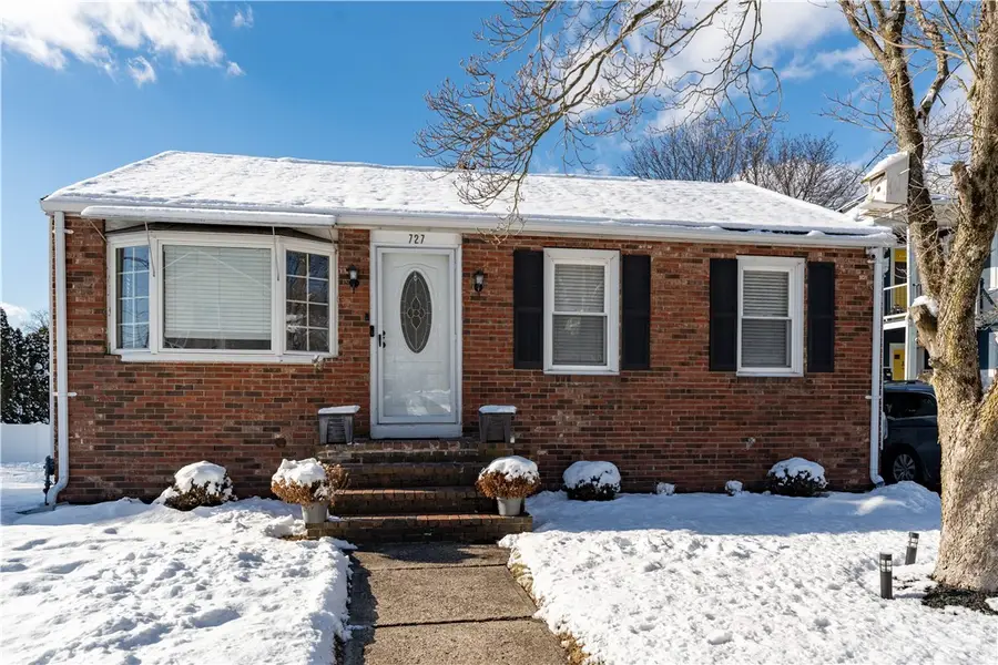 727 Mendon Road, Woonsocket, RI 02895 - Image #2