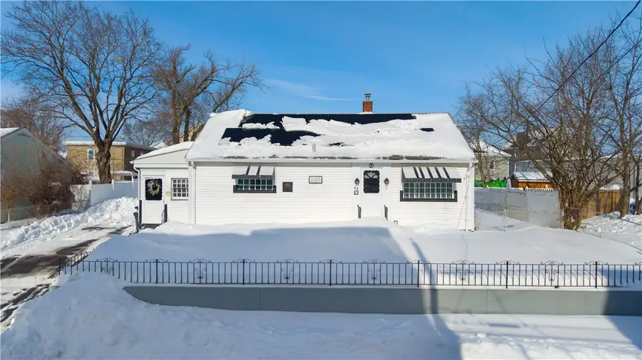 53 Samuel Avenue, Pawtucket, RI 02860 - Image #2