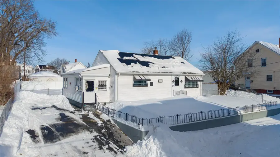 53 Samuel Avenue, Pawtucket, RI 02860 - Image #3