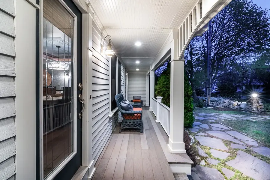 28 Palm Beach Avenue, Narragansett, RI 02882 - Image #2