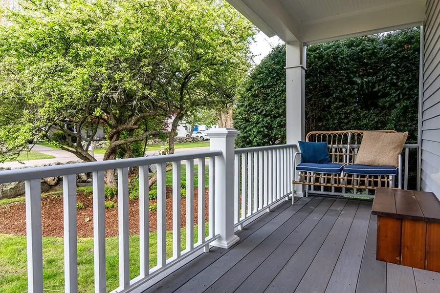 28 Palm Beach Avenue, Narragansett, RI 02882 - Image #3