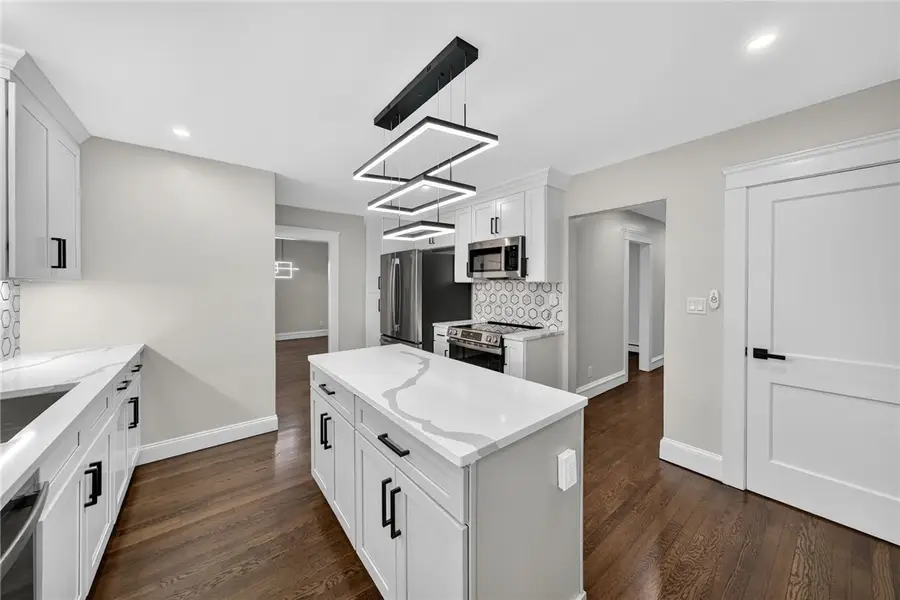 3360 Diamond Hill Road, Cumberland, RI 02864 - #2