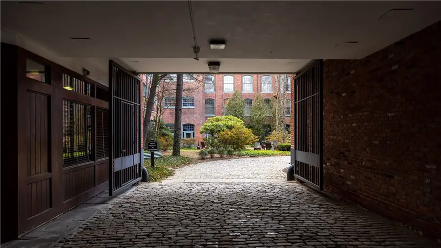 555 South Main Street #321, Providence, RI 02903 - #2