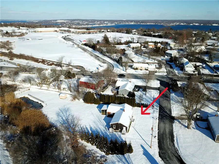 19 Brown Terrace, Portsmouth, RI 02871 - Image #2