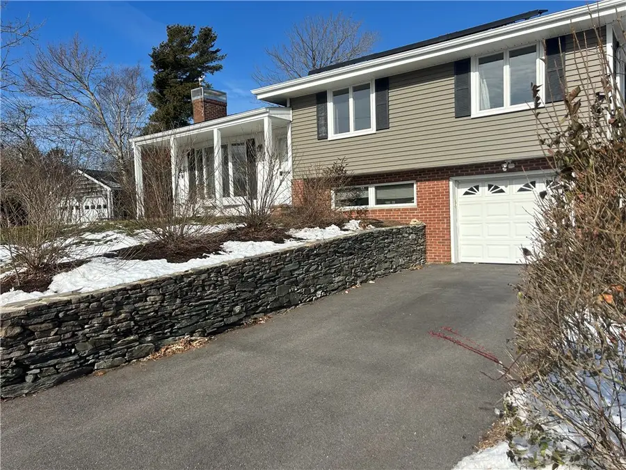 33 Orchard View Road, Portsmouth, RI 02871 - Image #2