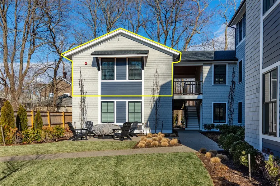 32 Exchange Street #204, East Greenwich, RI 02818 - Image #2