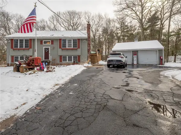 20 Whitney Lane, Burrillville, RI 02858