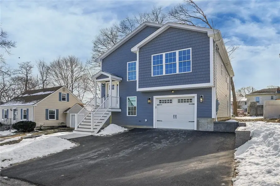 85 Colonial Avenue, Cumberland, RI 02864 - Image #2