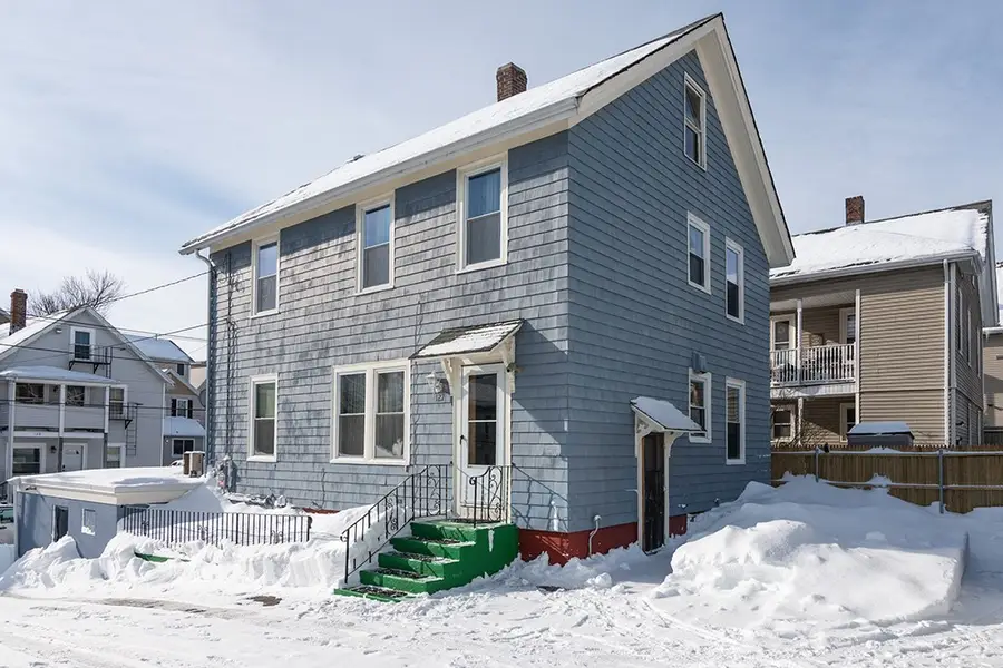 127 Chestnut Street, Central Falls, RI 02863 - #3