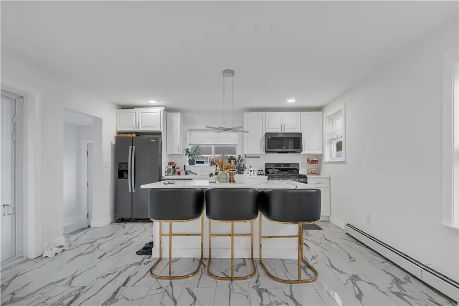 215 Kenyon Avenue, Pawtucket, RI 02861 - #3