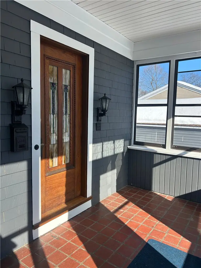 18 Hobson Avenue, North Providence, RI 02911 - Image #3