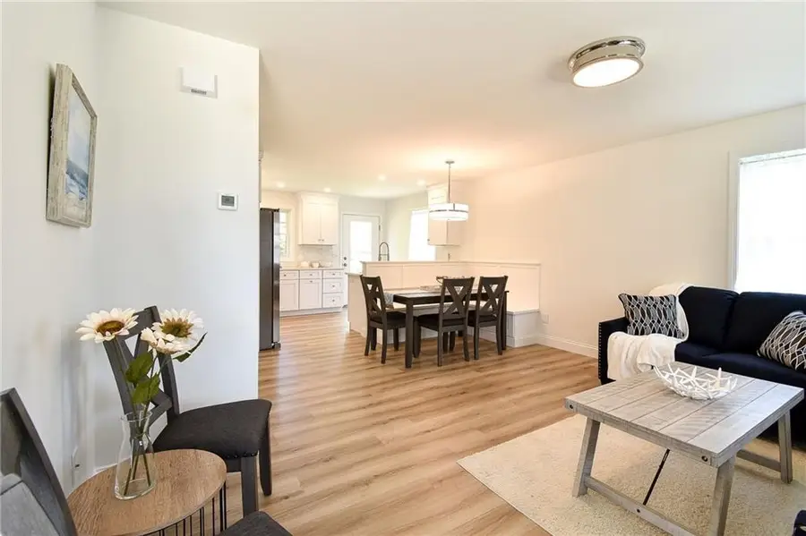 107 Coburn Street, Warwick, RI 02889 - Image #2