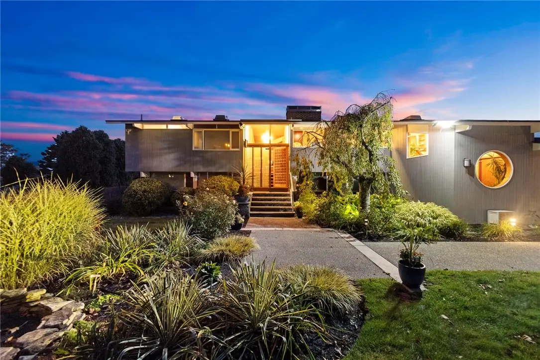 10 Ocean View Drive, Middletown, RI 02842 - #1