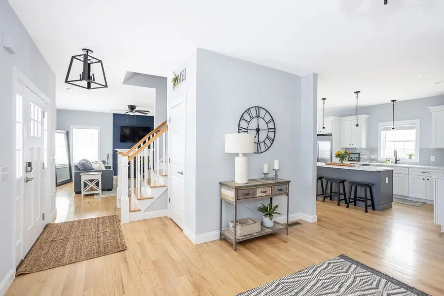 142 Ferreira Avenue, Portsmouth, RI 02871 - #3