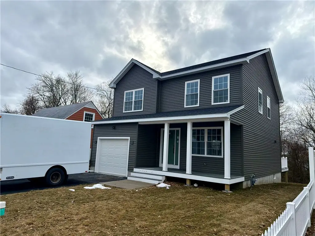 33 Hemlock Avenue, Cranston, RI 02910 - #1