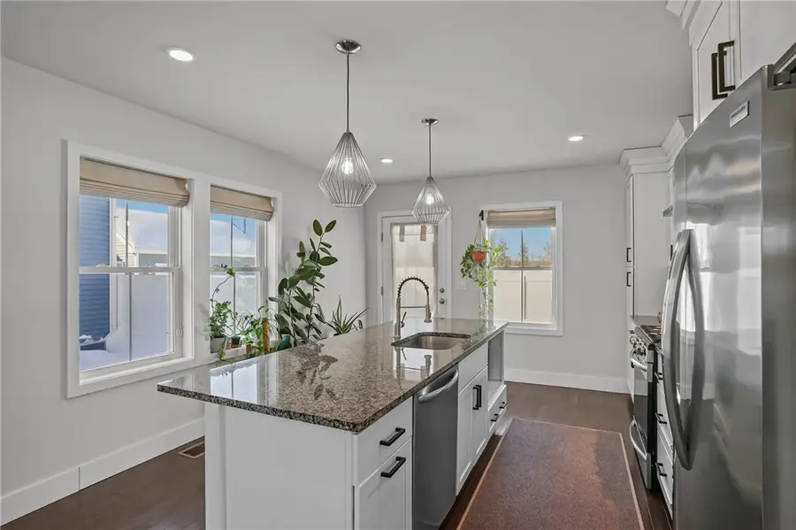 165 Graystone Street, Warwick, RI 02886 - Image #3