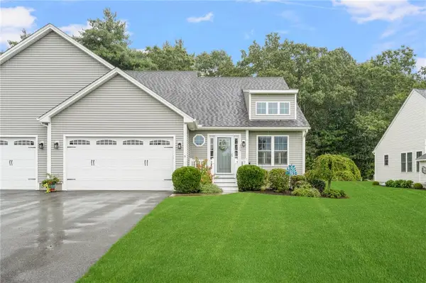 109 Fox Hollow Road, North Kingstown, RI 02852