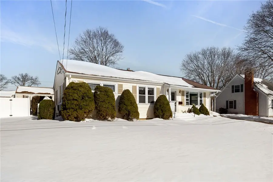 106 Wannamoisett Road, East Providence, RI 02914 - #2
