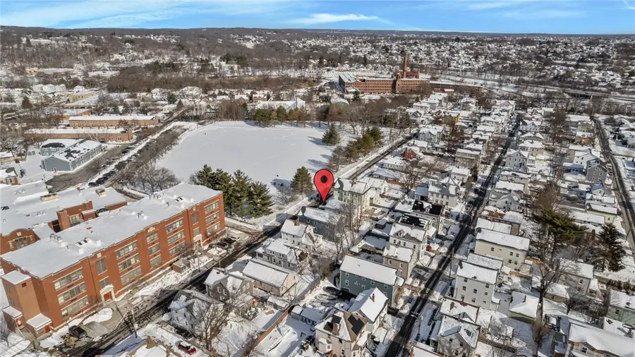 29 Stansbury Street, Providence, RI 02908 - Image #2