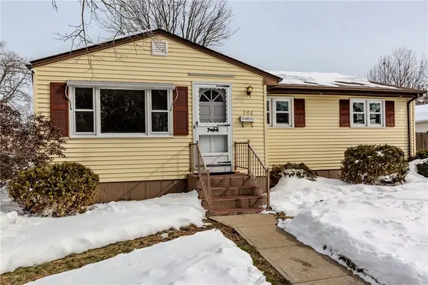 266 Vineyard Road, Warwick, RI 02889