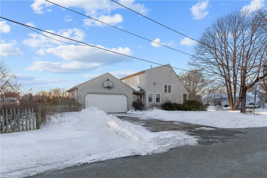 66 Christopher Street, South Kingstown, RI 02879 - #3