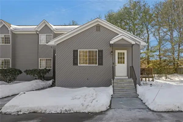 25 Magnum Court #17, Smithfield, RI 02917