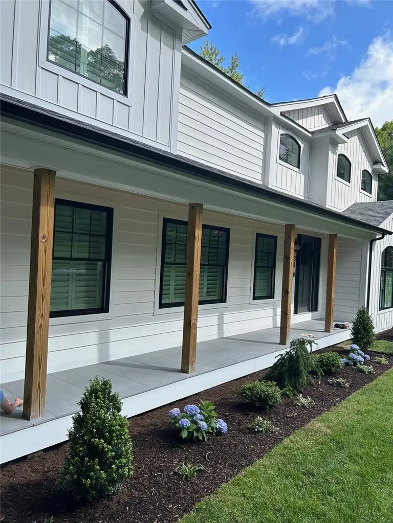 136 Aldrich Road, Glocester, RI 02857 - Image #2