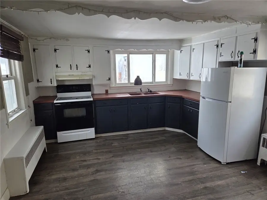 236 State Street, Bristol, RI 02809 - #3