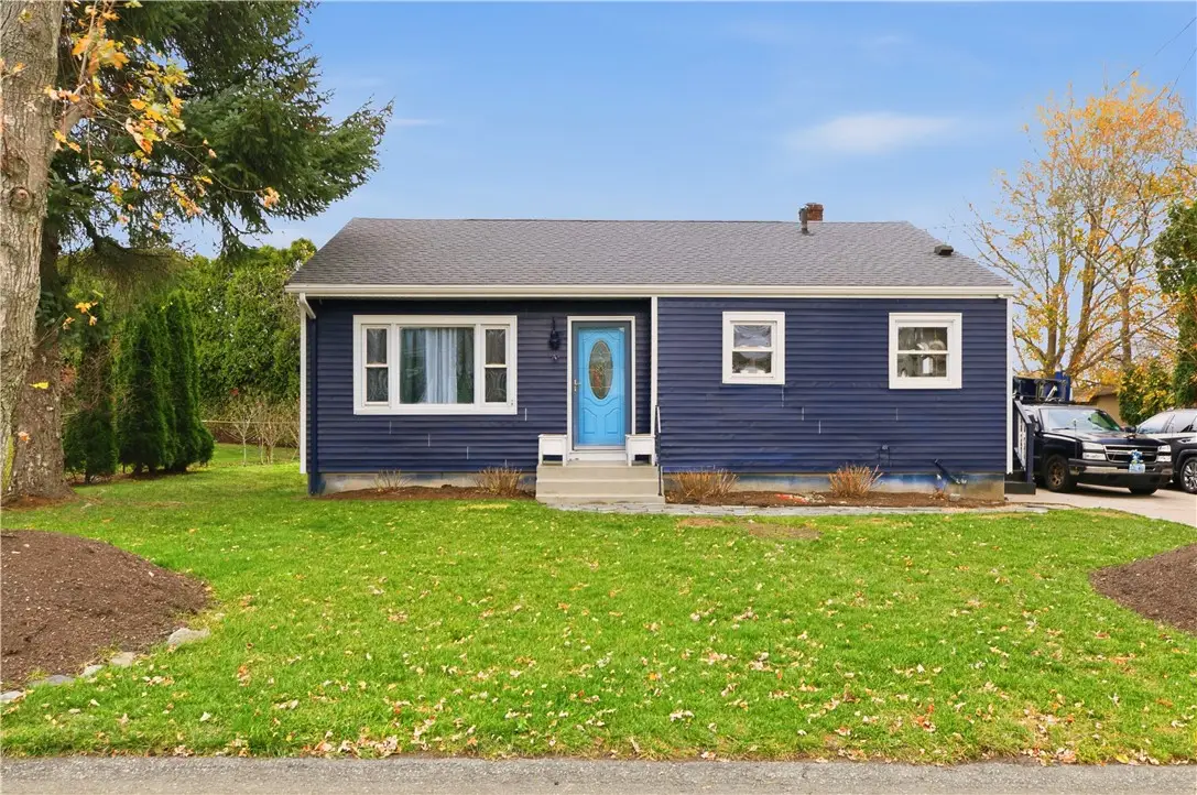 11 Roy Avenue, Middletown, RI 02842 - #1
