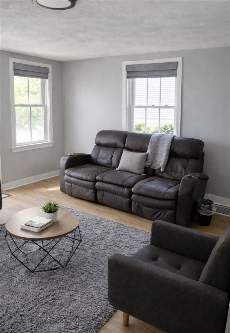 33 Princess Avenue, Cranston, RI 02920 - Image #2