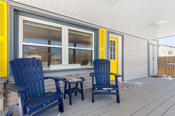 6 Macalder Street, Narragansett, RI 02882