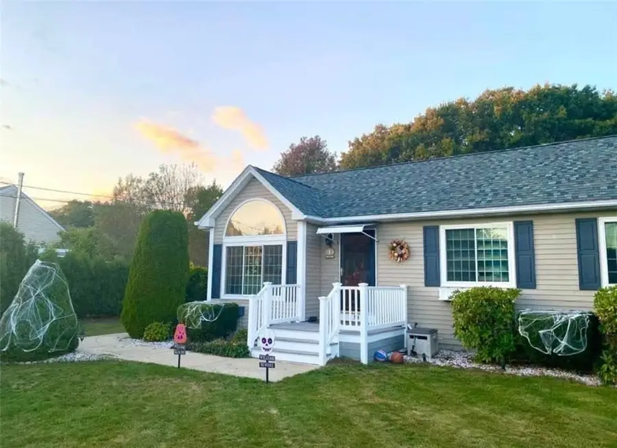 34 King Street, Coventry, RI 02816 - #2