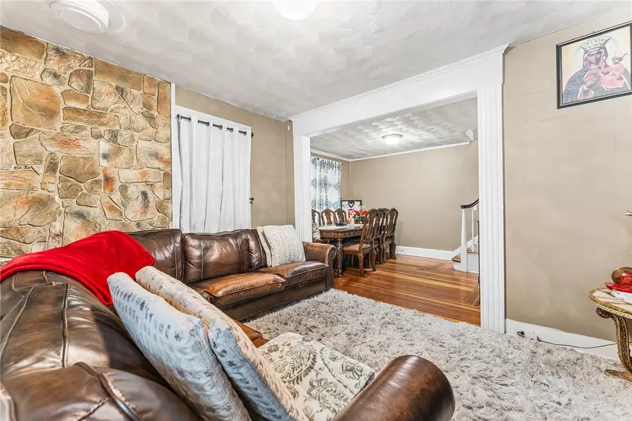 489 Benefit Street, Pawtucket, RI 02861 - #3